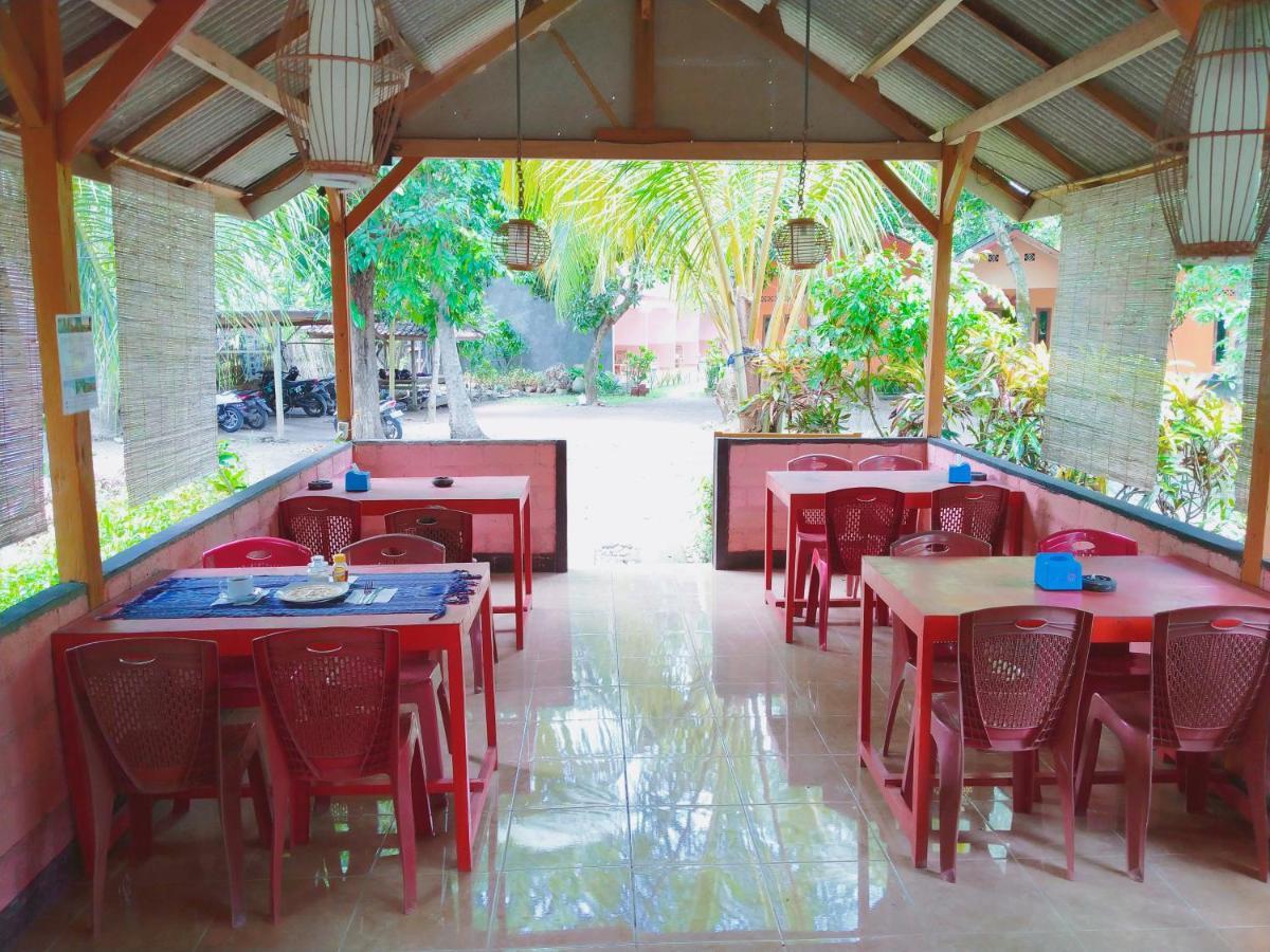Kuta Garden Homestay ภายนอก รูปภาพ